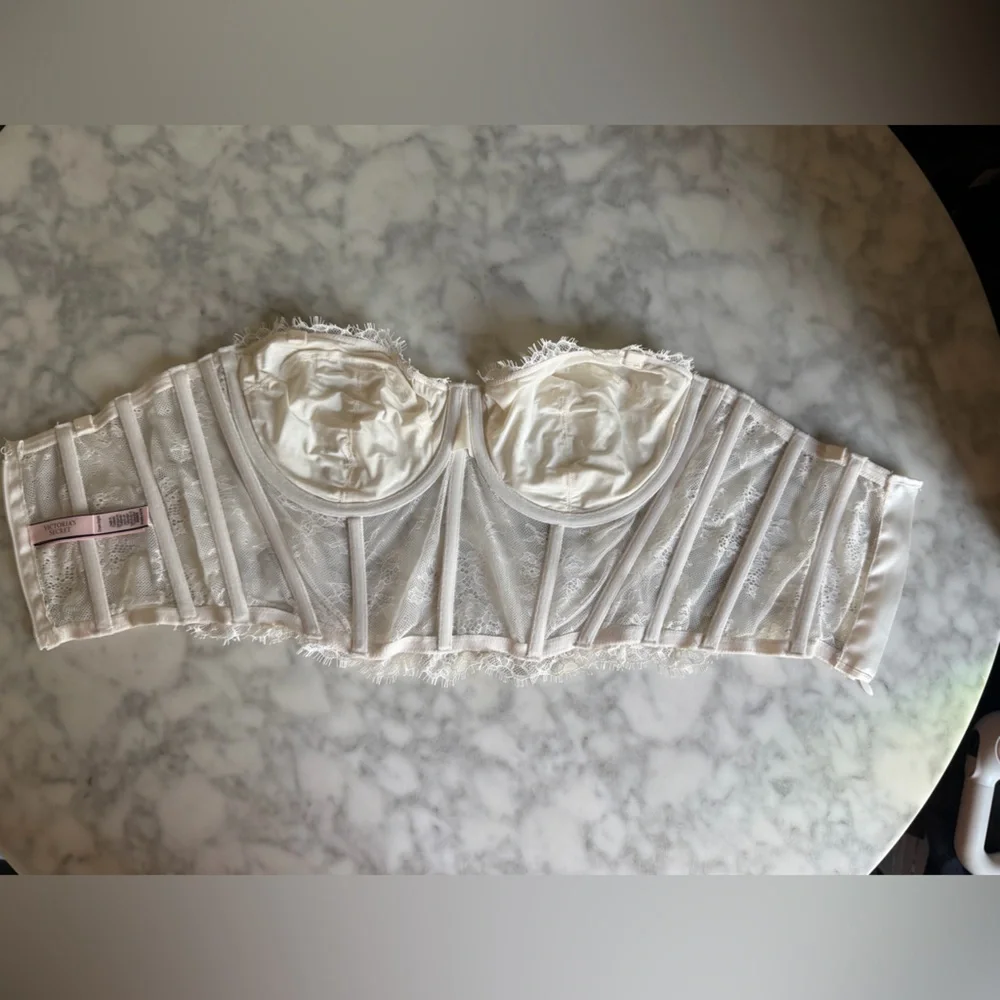 Victoria’s Secret Lace Bustier Corset Bra Top Cream Off White 34DD 34E Lingerie - Picture 6 of 7